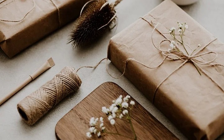             Świąteczne prezenty, które nie nadwyrężą portfela               