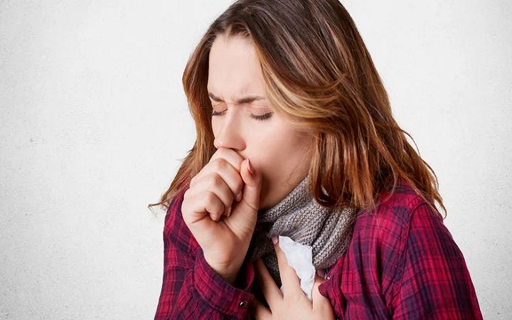       Zapalenie płuc. Jak się objawia?         