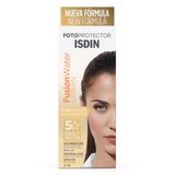 Isdin Fotoprotector Fusion Water Urban, ultralekki krem do twarzy, SPF 30, 50 ml USZKODZONE OPAKOWANIE - miniaturka zdjęcia produktu