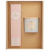 Zestaw Flagolie Dom Pachnący Świętami, perfumy dla domu Hygge, czerwone jabłko, cynamon, wanilia, 100 ml + świeca sojowa, szarlotka, 170 g - miniaturka zdjęcia produktu