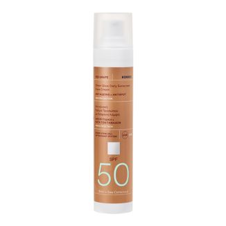 Korres Red Grape Sheer Glow, krem ochronny do twarzy, SPF 50, 50 ml - zdjęcie produktu