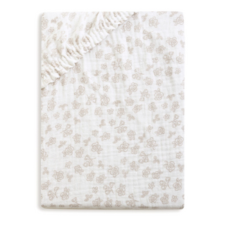 BabyMatex, prześcieradło muślinowe z gumką 60 cm x 120 cm, Muslin Design, białe w różyczki - zdjęcie produktu