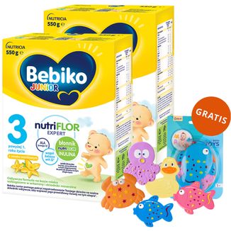 Zestaw Bebiko Junior 3 Nutriflor Expert, odżywcza formuła na bazie mleka, powyżej 1 roku, smak waniliowy, 2 x 550 g + zestaw zabawek do kąpieli, 5 sztuk gratis - zdjęcie produktu